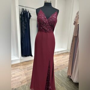40325 Adriana Papell Evening Dress